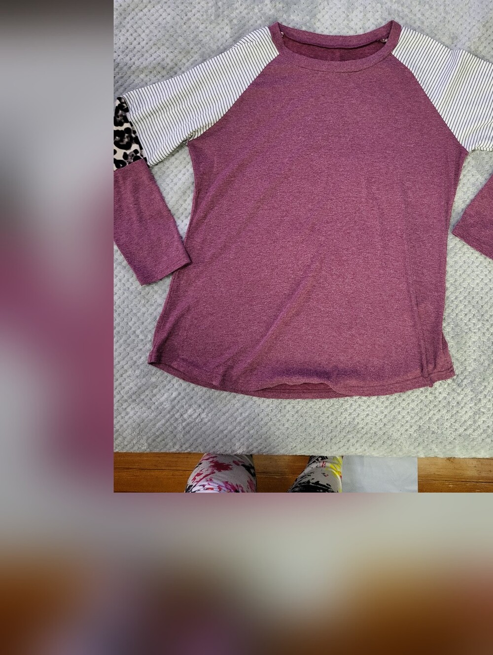 Striped And Leopard Long Sleeve Heathered Berry Tee‎ XL